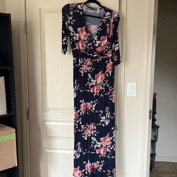 Maxi flower dress - Picture 1 of 2